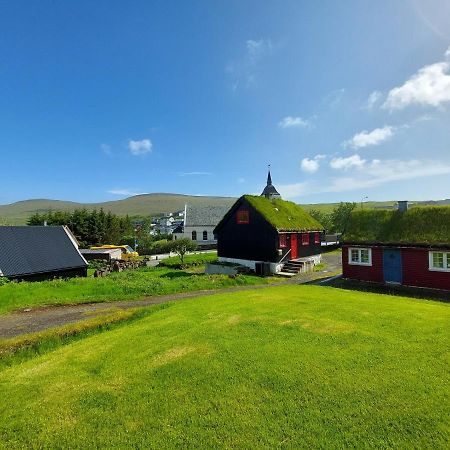 Turf House Cottage - Near Airport Mithvagur 外观 照片