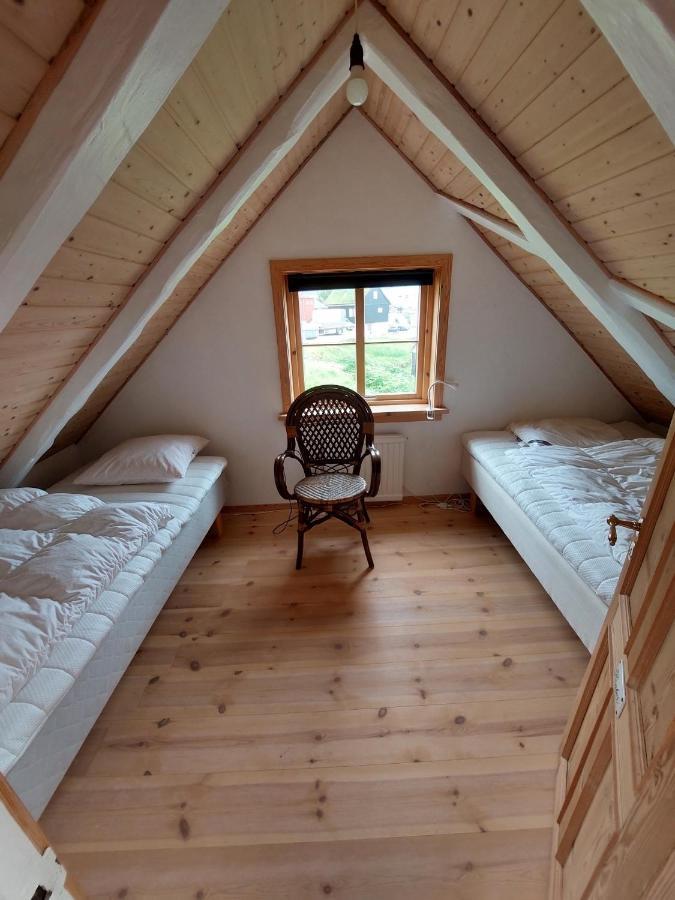 Turf House Cottage - Near Airport Mithvagur 外观 照片