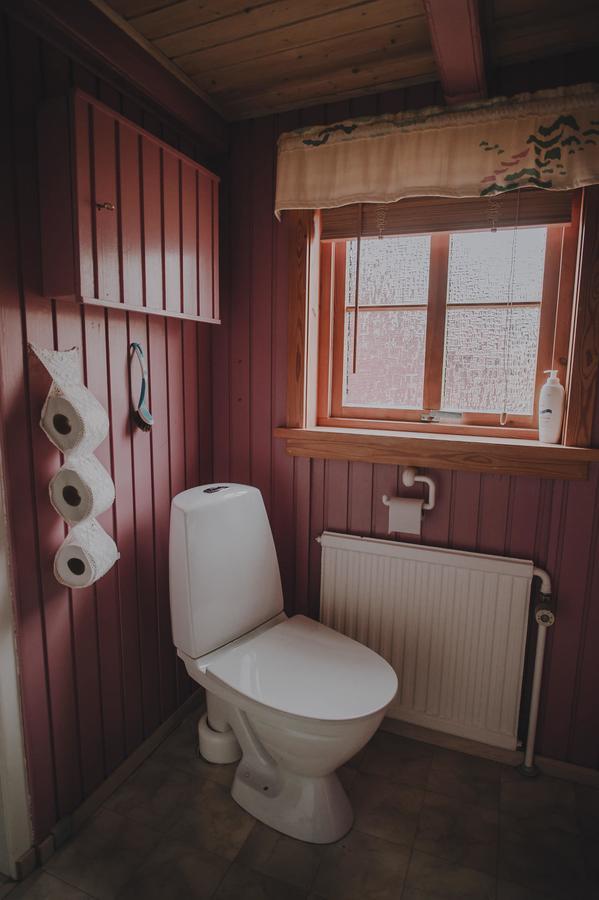 Turf House Cottage - Near Airport Mithvagur 外观 照片